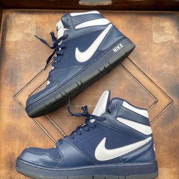 Nike Prestige Navy & White 584614-410 High Top Men\'s Size 12 main image 4